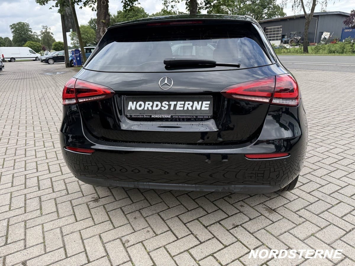 Mercedes-Benz A 180 d Automatik AHK Navi LED Sitzheizung PTS foto 3
