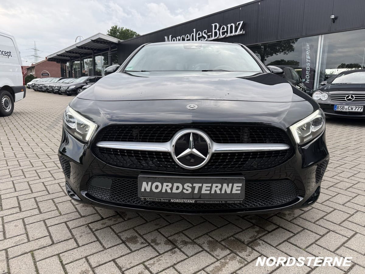 Mercedes-Benz A 180 d Automatik AHK Navi LED Sitzheizung PTS foto 10