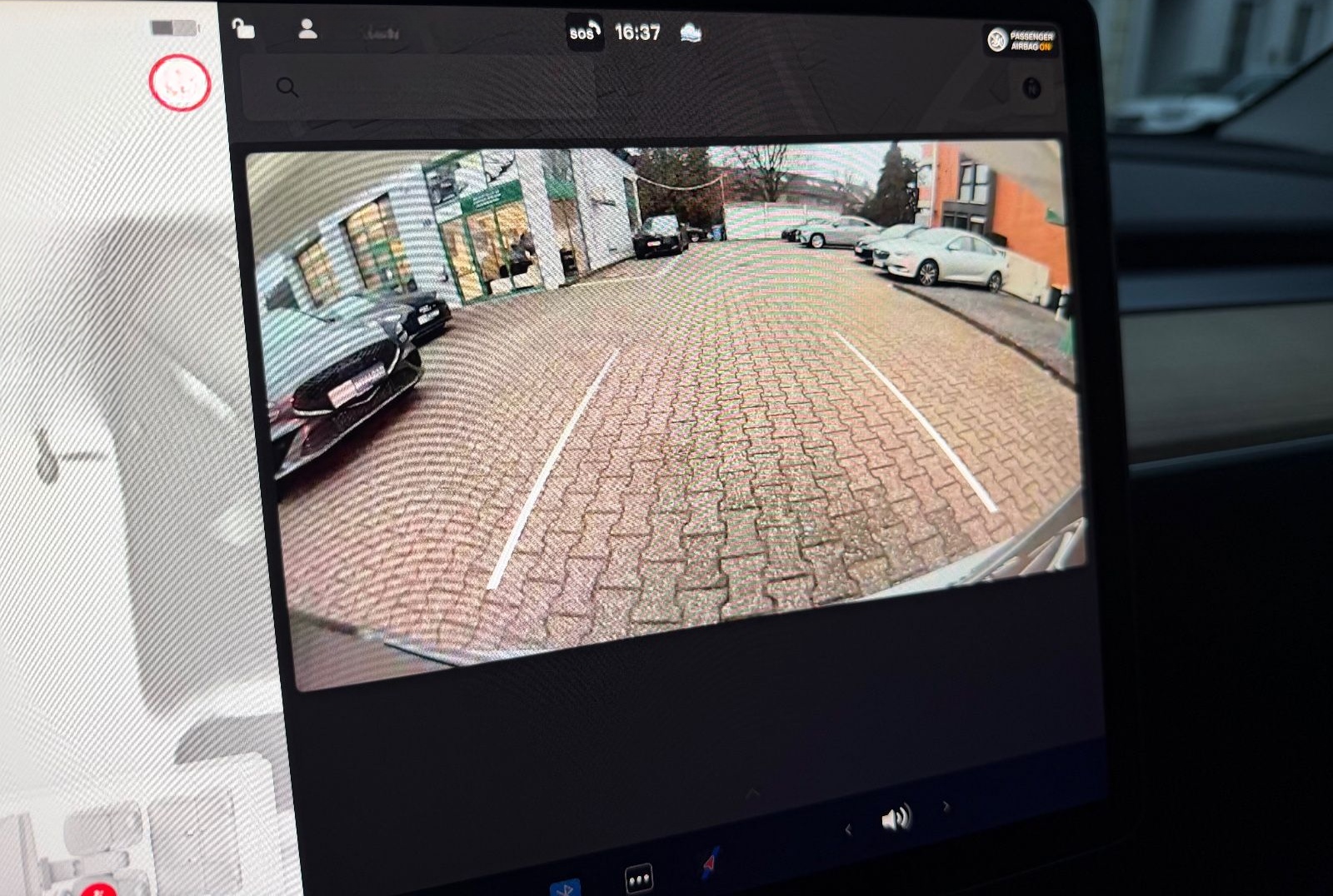 Tesla Model Y RWD 1-HAND AHK AUTOPILOT SOH 93,5 % foto 25