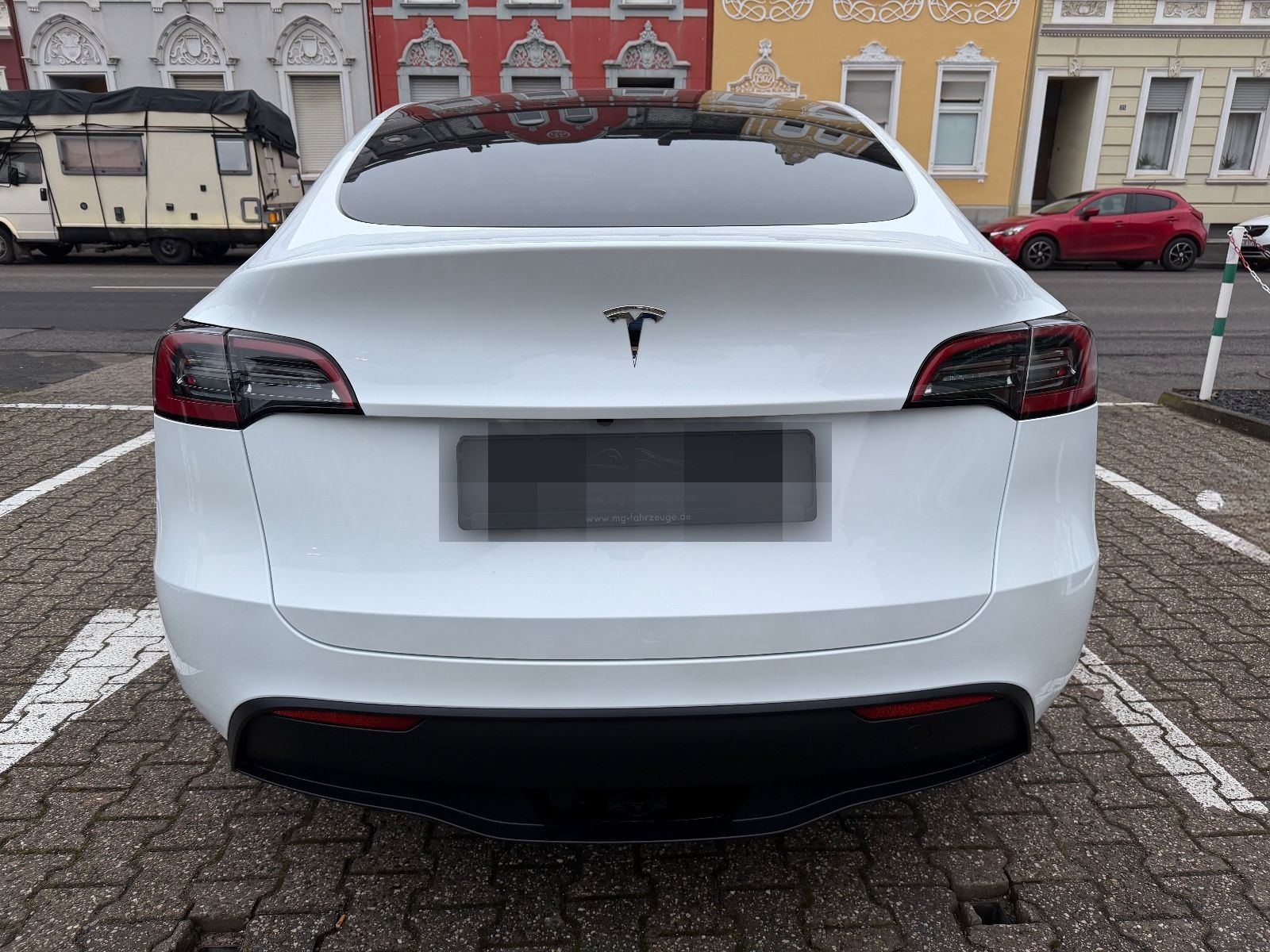Tesla Model Y RWD 1-HAND AHK AUTOPILOT SOH 93,5 % foto 4