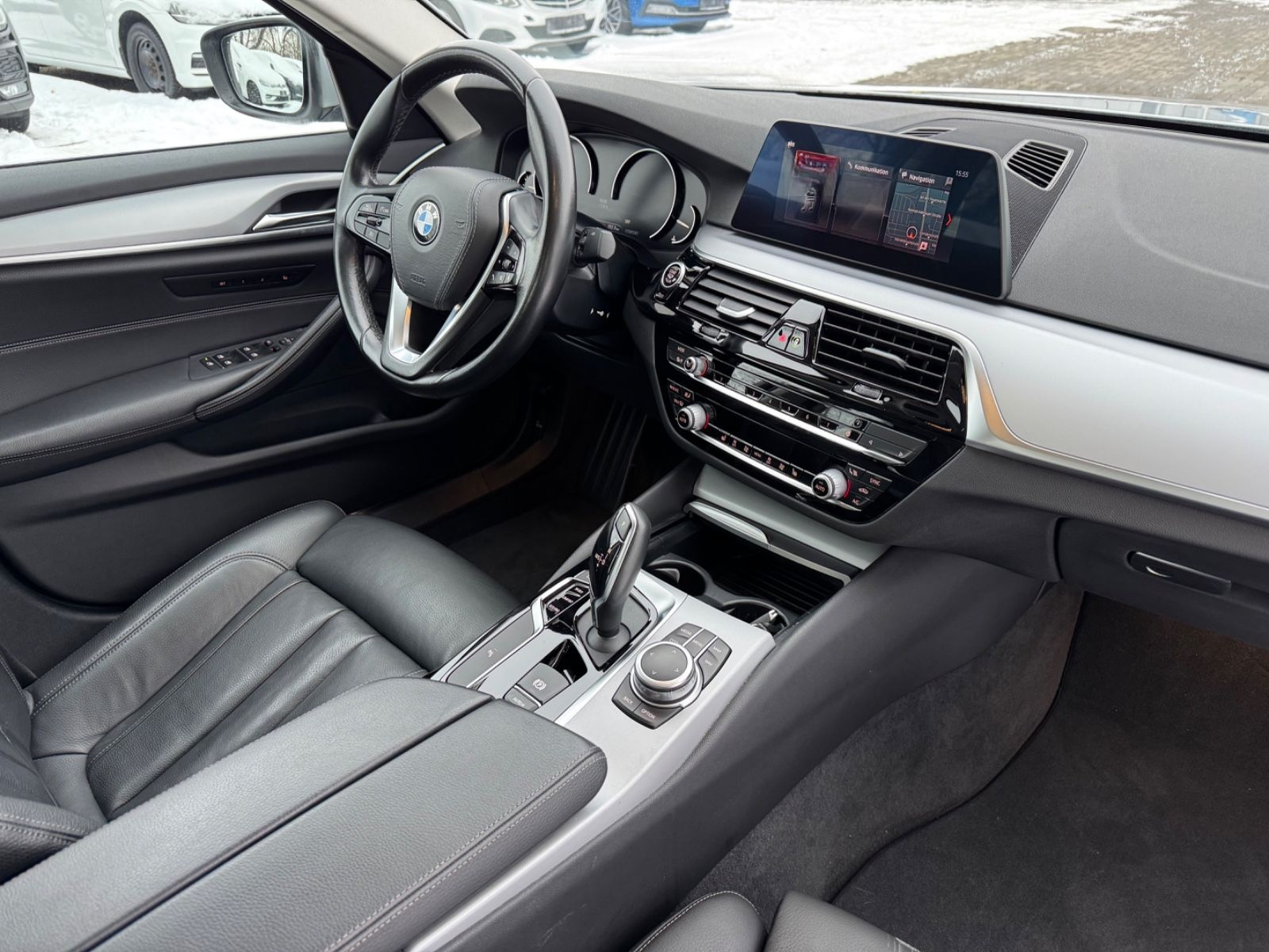 BMW 530 d/AUT/SHZ/PDC/TEMP/ foto 9