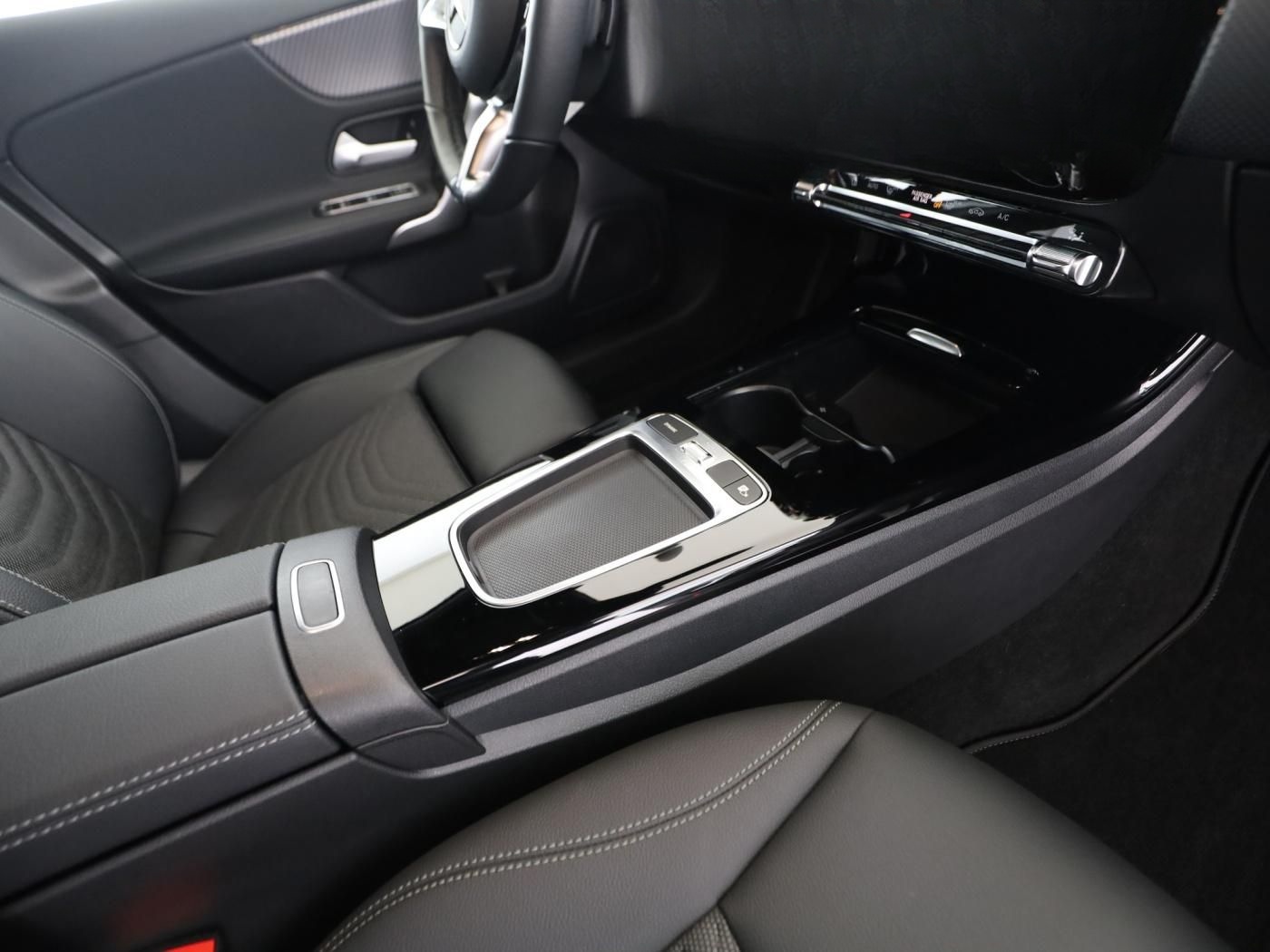 Mercedes-Benz A 180 PROGRESSIVE ADV.+WINTER+LED+KAMERA+CARPLAY foto 21
