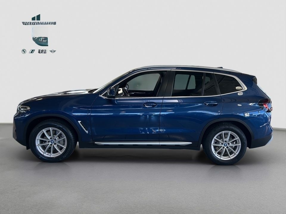 BMW X3 xDrive30e foto 2