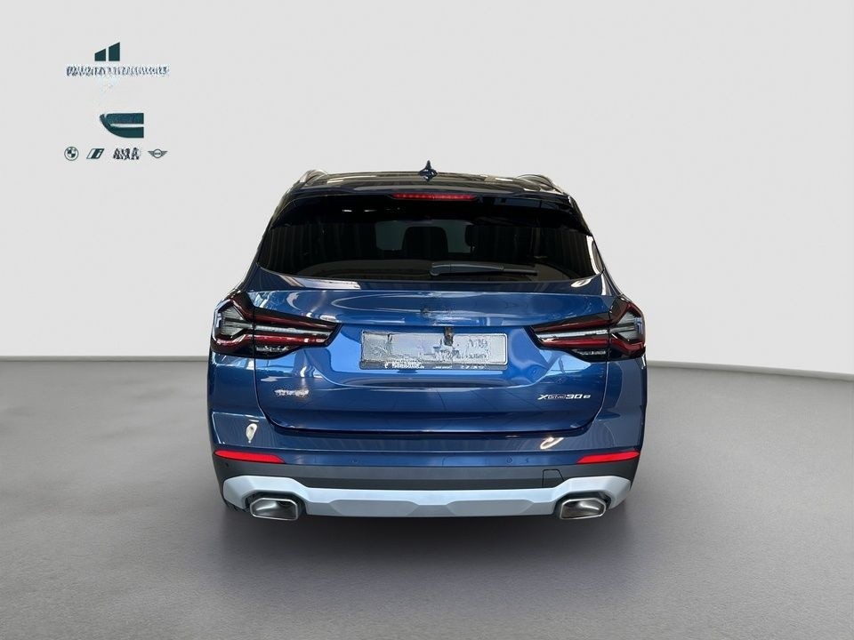 BMW X3 xDrive30e foto 4