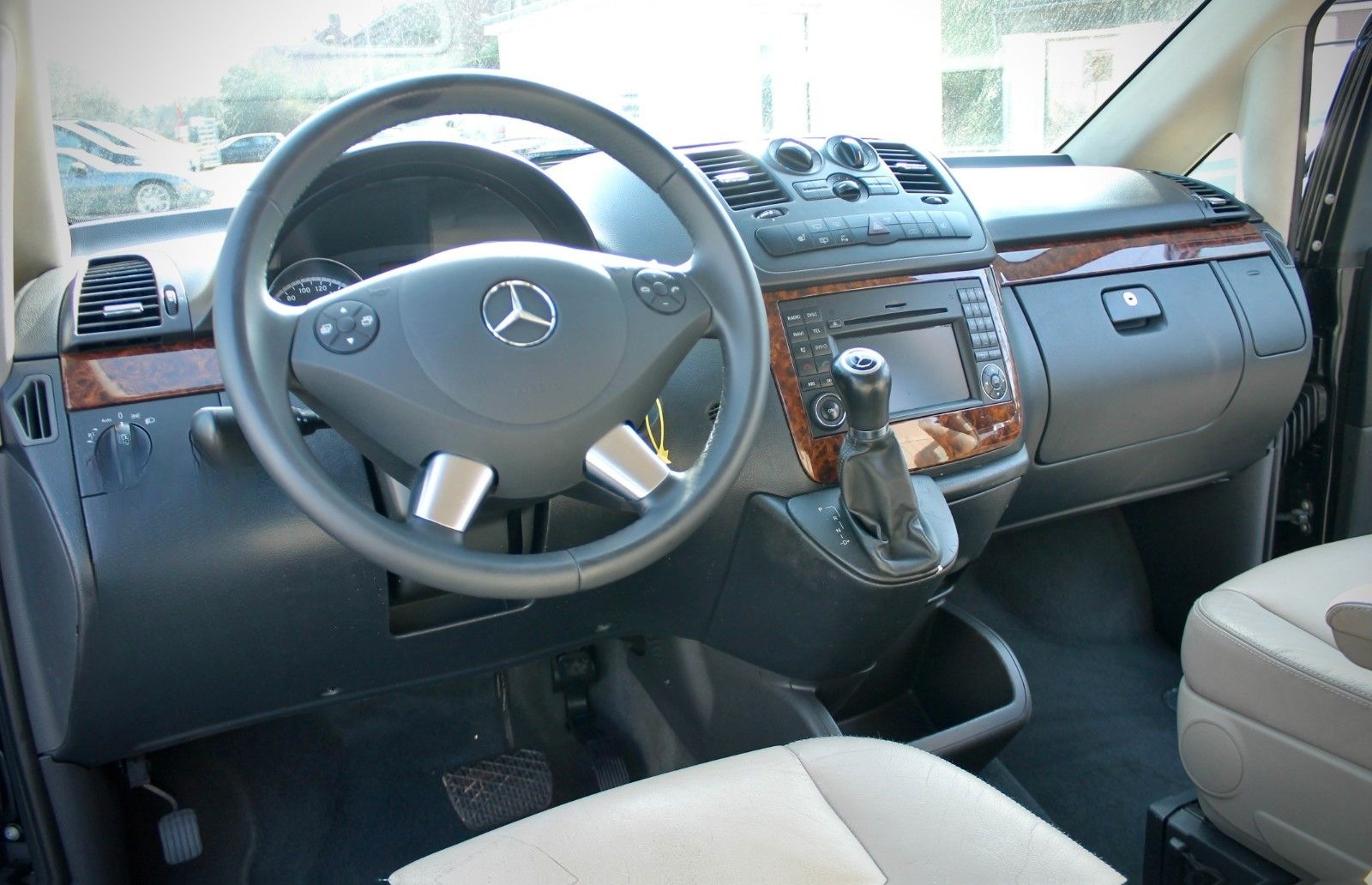 Mercedes-Benz Viano 3.0 CDI   Ambiente 8-Sitze Xenon Leder foto 13
