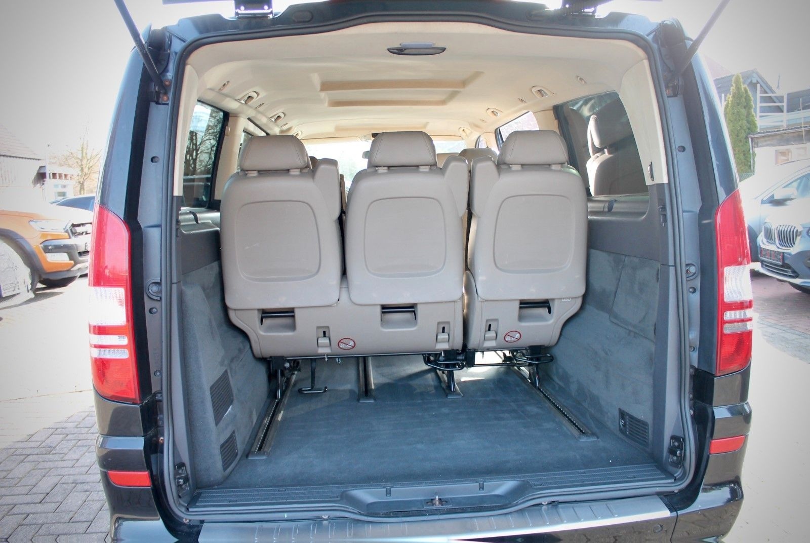 Mercedes-Benz Viano 3.0 CDI   Ambiente 8-Sitze Xenon Leder foto 9