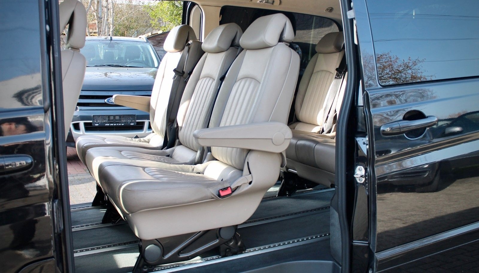 Mercedes-Benz Viano 3.0 CDI   Ambiente 8-Sitze Xenon Leder foto 10