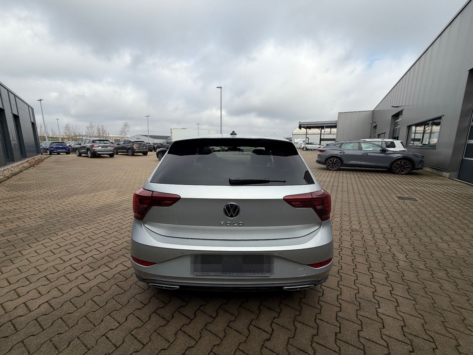 Volkswagen Polo VI 1.0 TSI DSG R-Line Matrix/ACC/Kamera foto 7