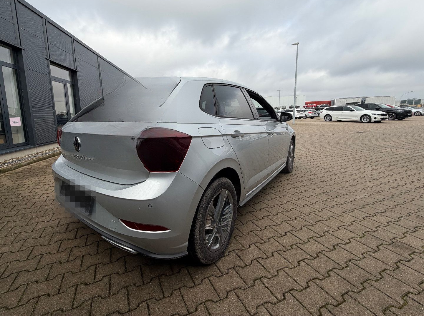 Volkswagen Polo VI 1.0 TSI DSG R-Line Matrix/ACC/Kamera foto 8
