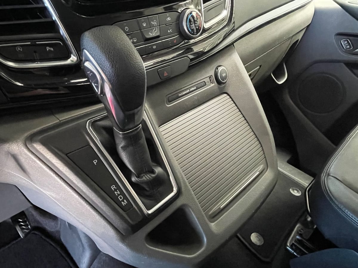 Ford Tourneo Custom Sport 310L1 Leder 8-Sitzer foto 17