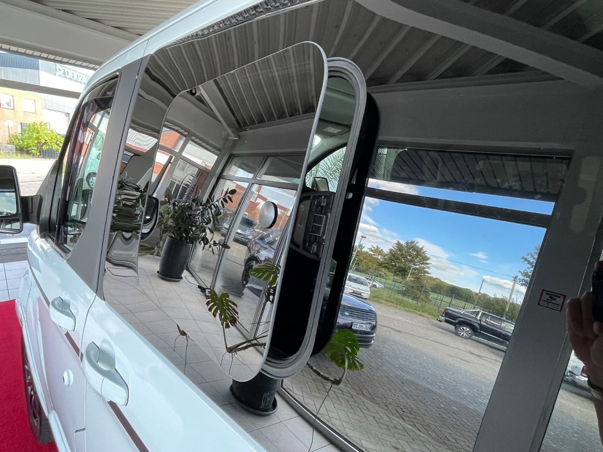 Ford Tourneo Custom Sport 310L1 Leder 8-Sitzer foto 25