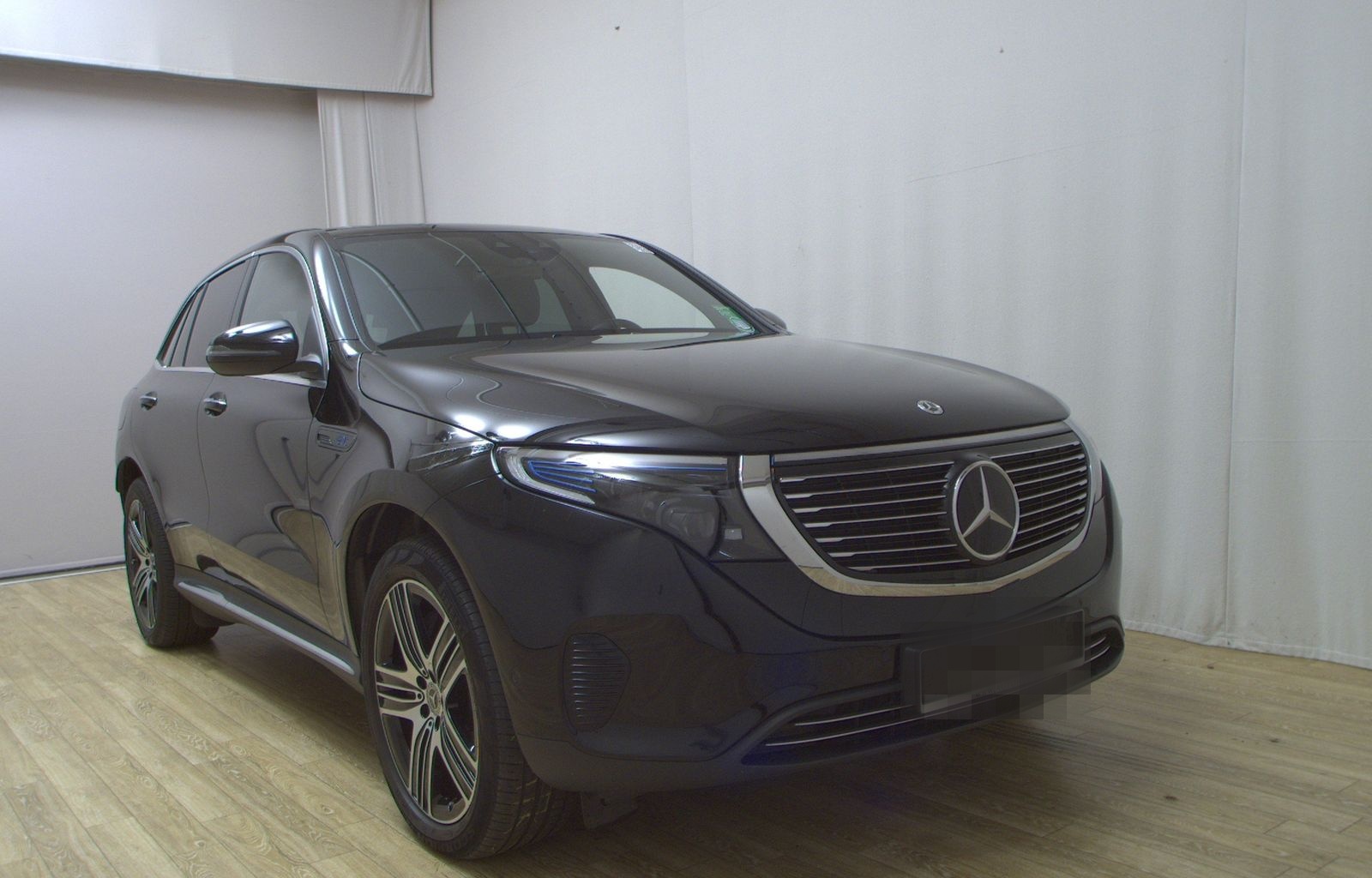 Mercedes-Benz EQC 400 4M Leder Navi MB-LED MBUX Sound RFK foto 3