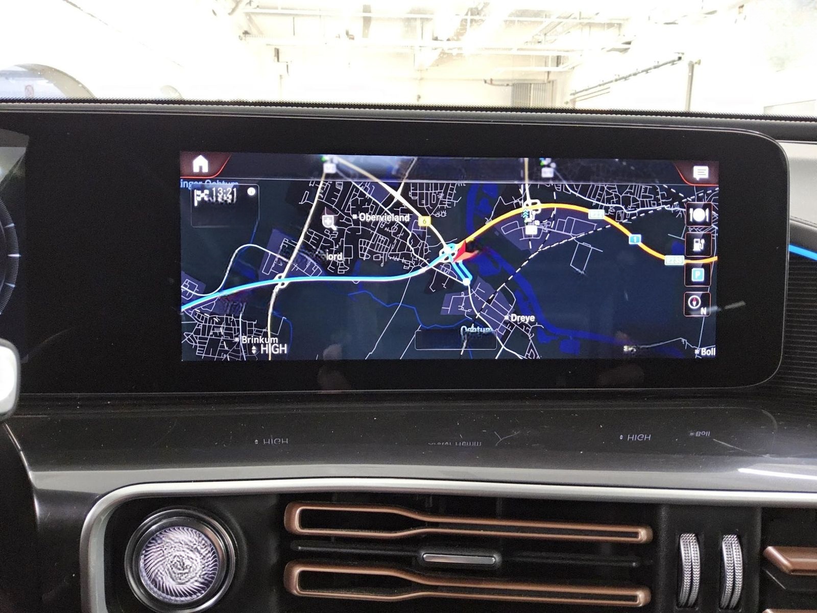 Mercedes-Benz EQC 400 4M Leder Navi MB-LED MBUX Sound RFK foto 7