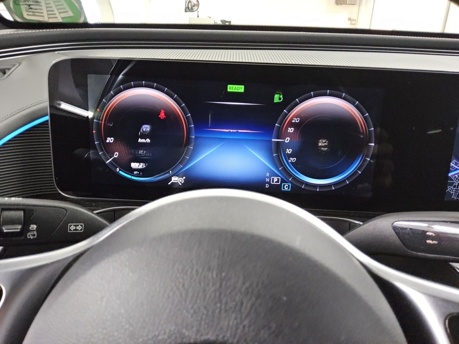 Mercedes-Benz EQC 400 4M Leder Navi MB-LED MBUX Sound RFK foto 8