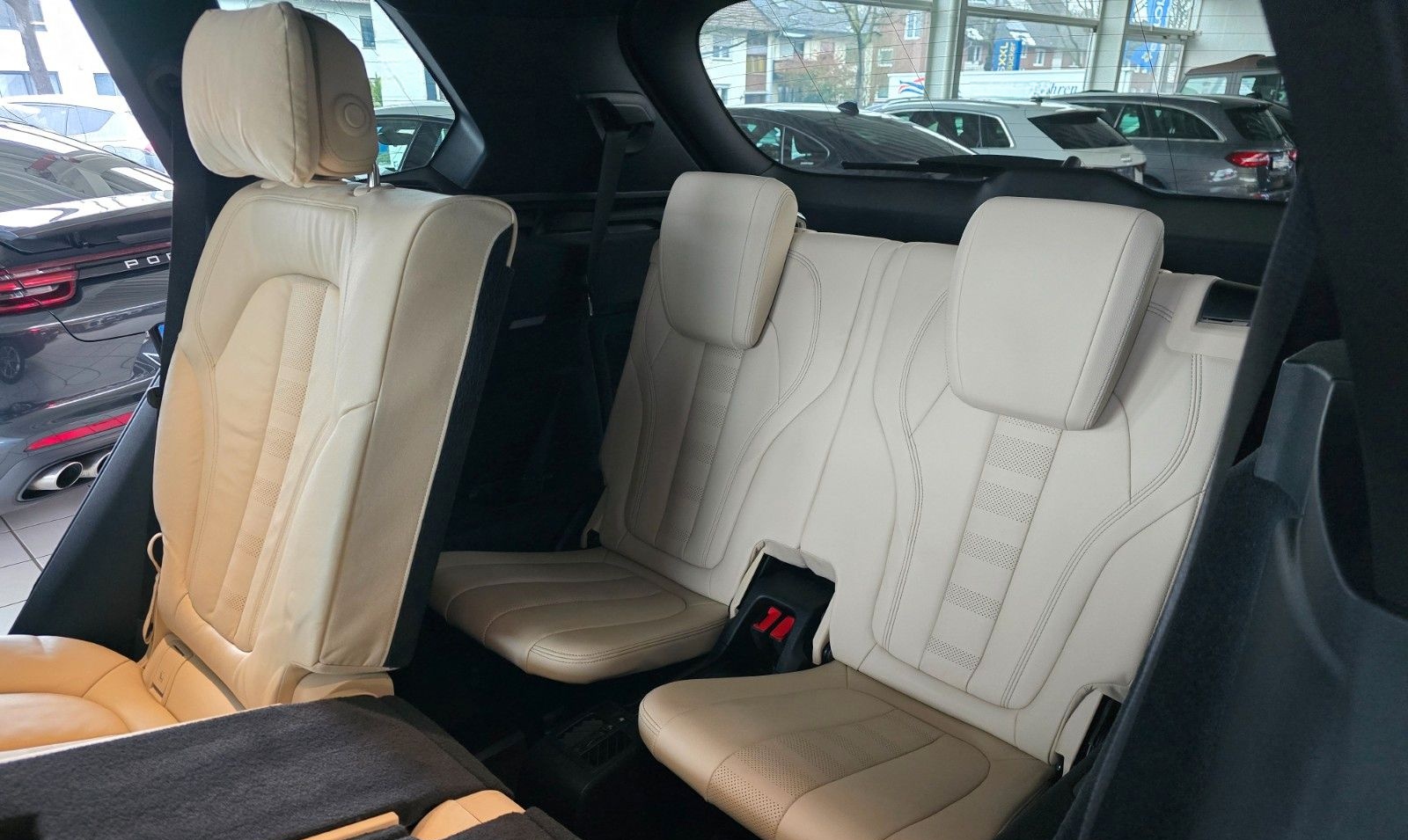 BMW X5 xDrive30d xLine 7-Sitzer AHK Live Cockpit foto 14