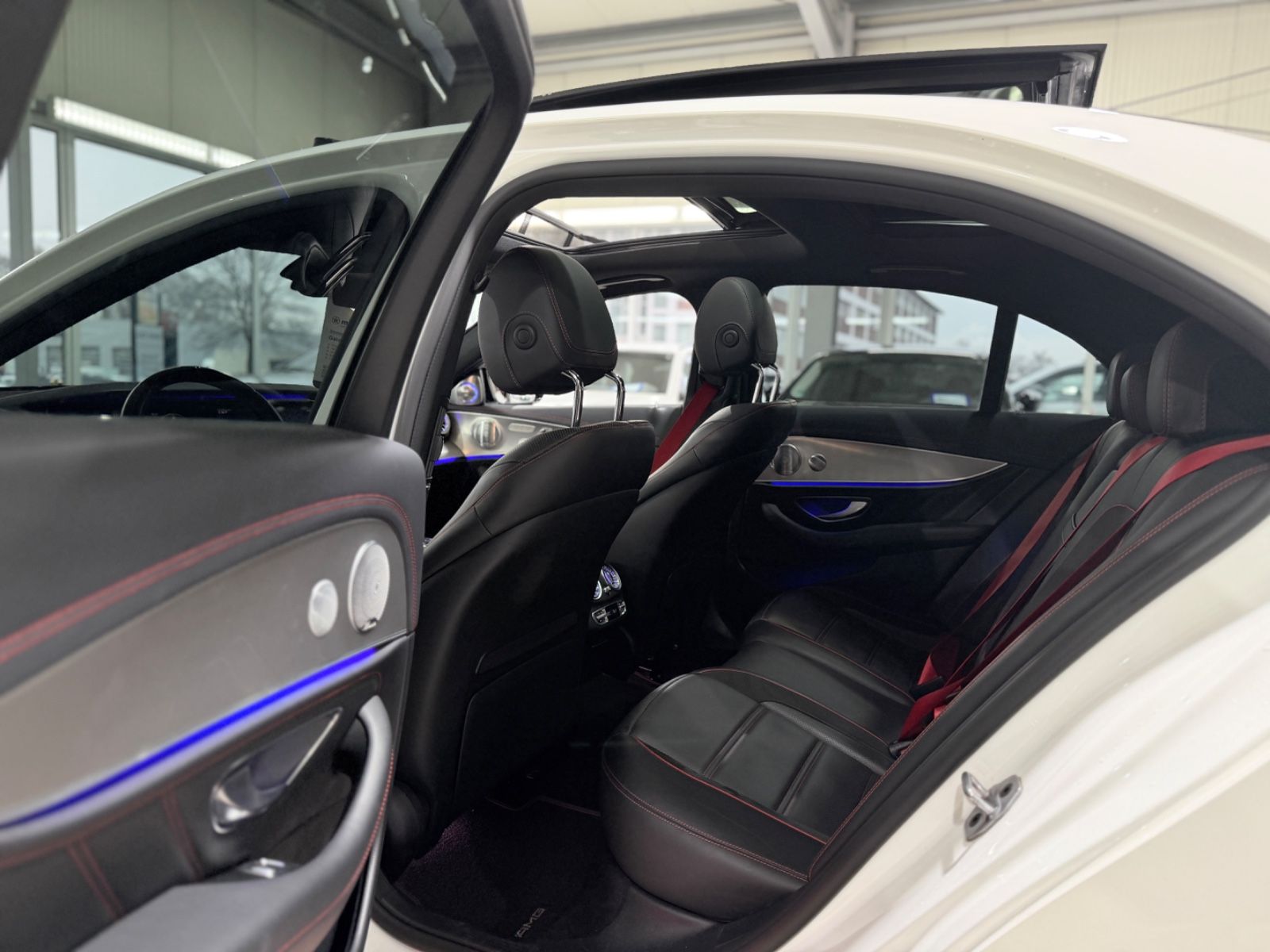 Mercedes-Benz E 53 AMG 4Matic+|PANO|BURM|AIR|360|WIDESCREEN foto 21