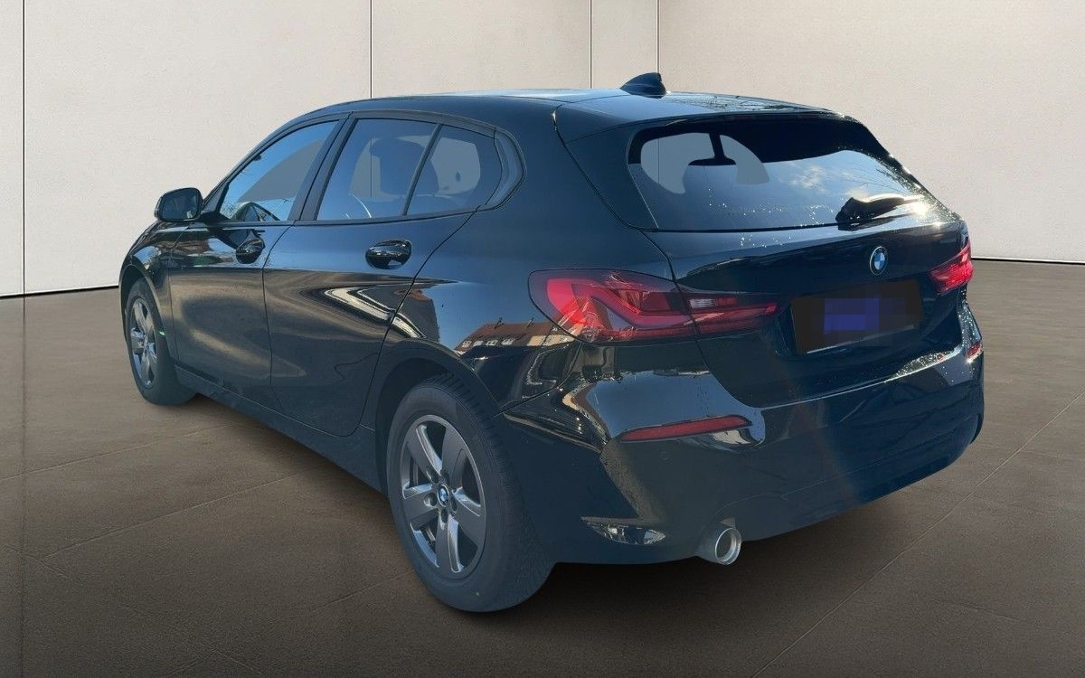 BMW 118 i Limousine Advantage | Automatik | LED foto 2