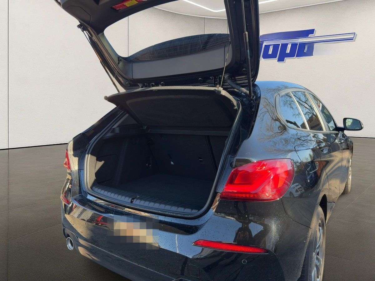 BMW 118 i Limousine Advantage | Automatik | LED foto 5