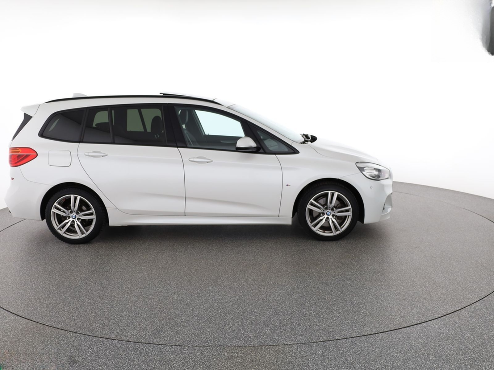 BMW 220 Gran Tourer d M SPORT HUD,1.HD,ACC,HIFI,AHK foto 6