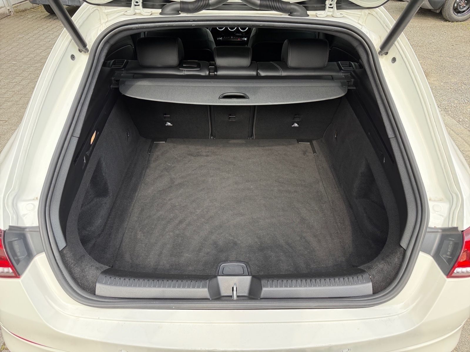 Mercedes-Benz CLA 180 d Shooting Brake, inkl.Garantie,ab 2,49% foto 10