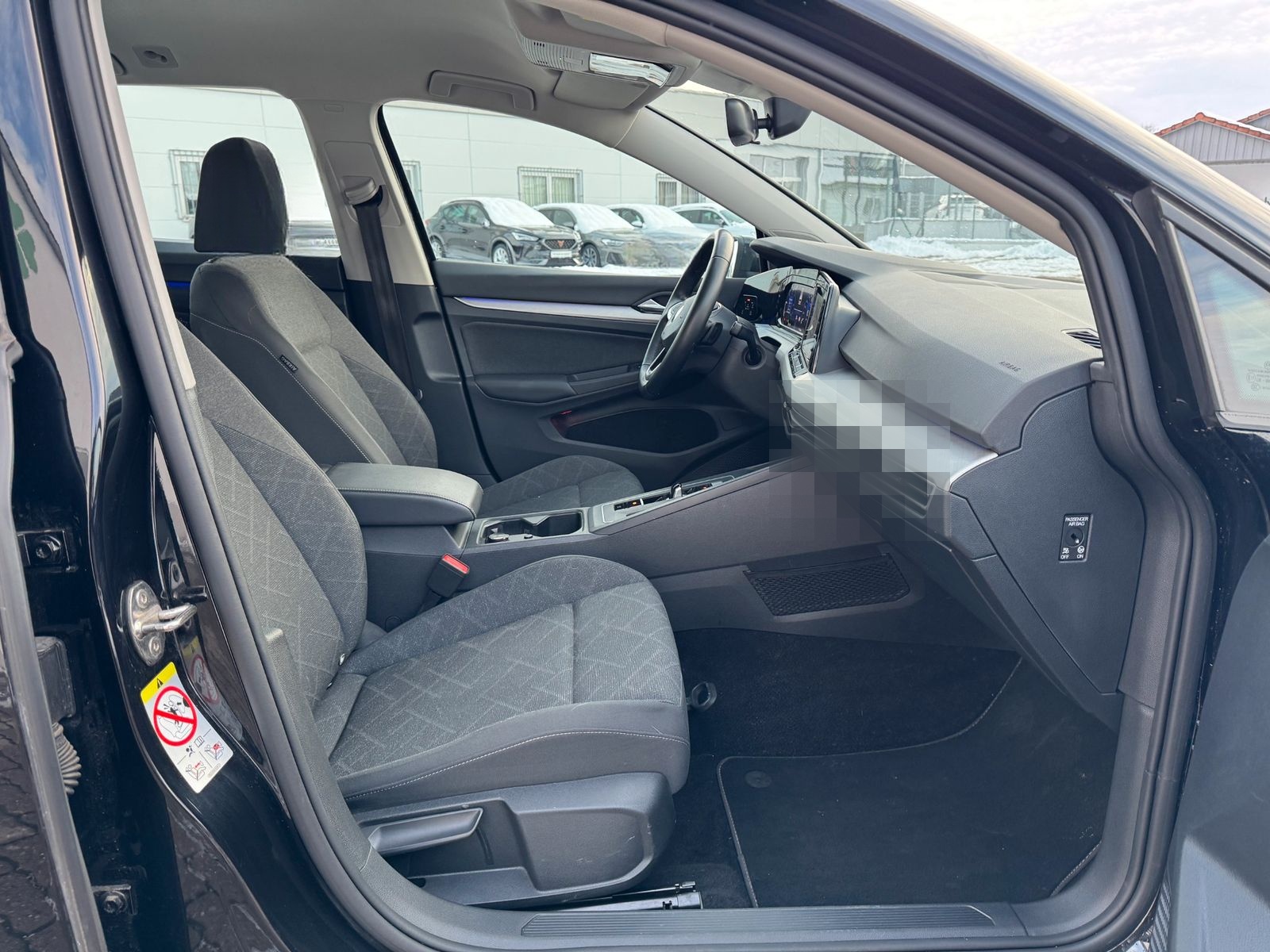 Volkswagen Golf Var. Life 2.0 TDI DSG ACC APP KAM NAVI foto 17