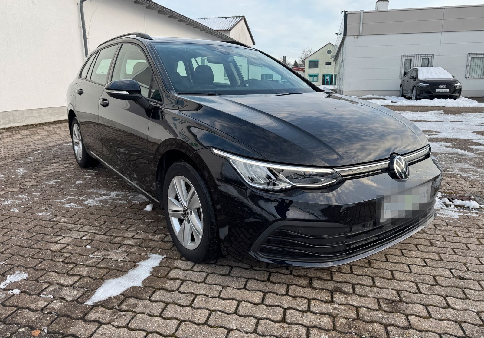 Volkswagen Golf Var. Life 2.0 TDI DSG ACC APP KAM NAVI foto 4