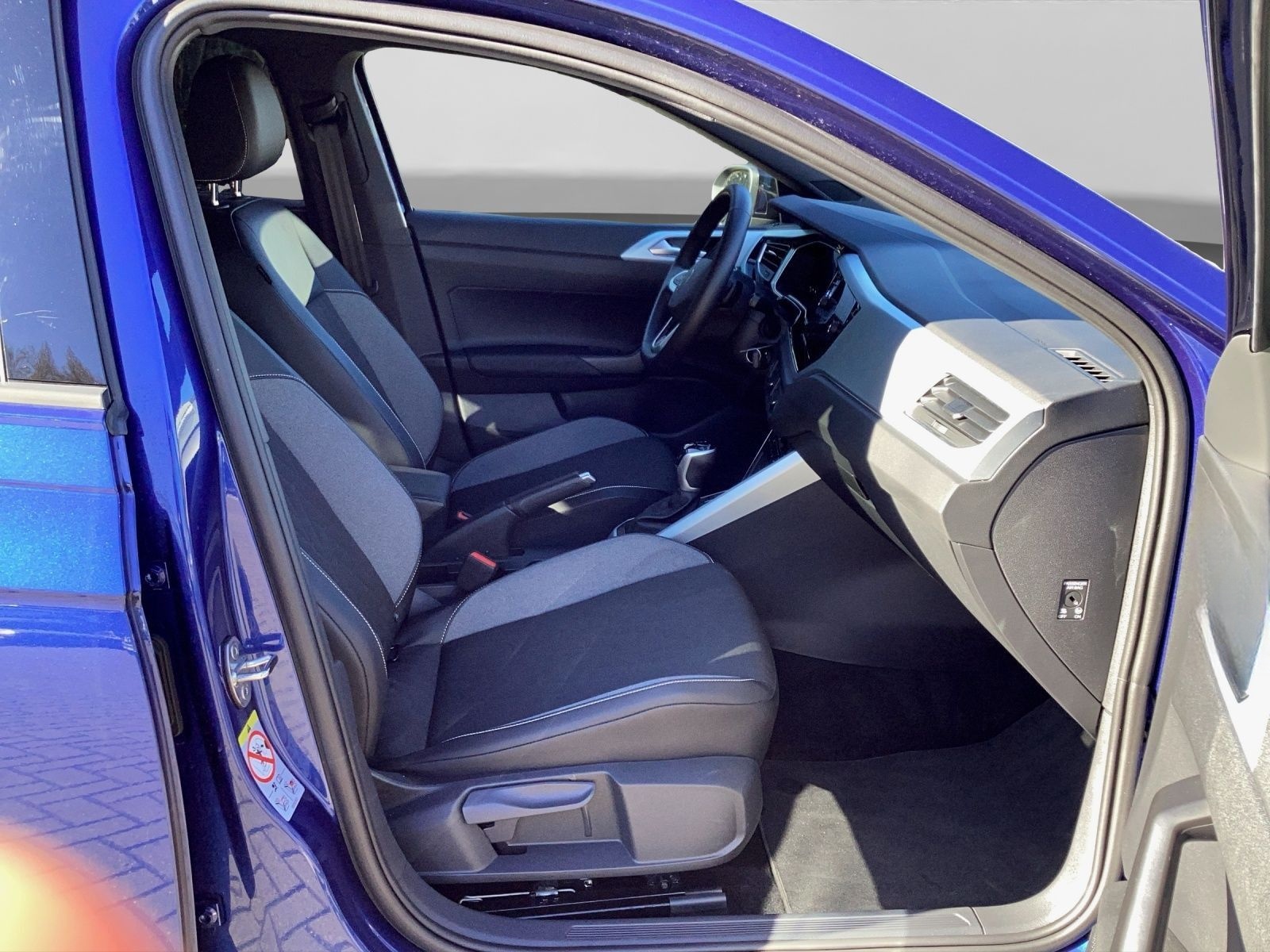 Volkswagen Taigo 1.0 TSI DSG GOAL ACC NAVI SITZHZG foto 4