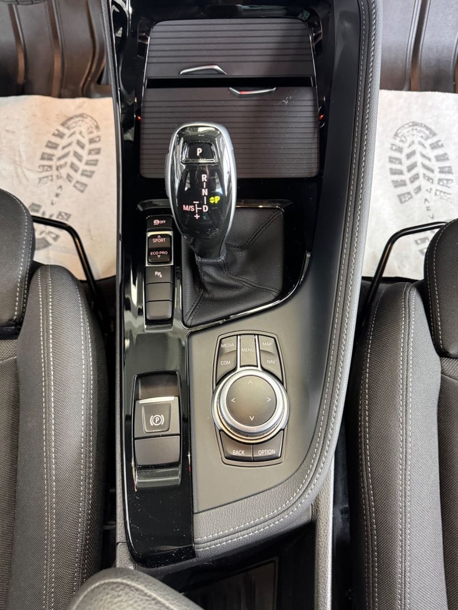BMW X2 sDrive 18 i Advantage *Automatik*LED*PDC's* foto 16