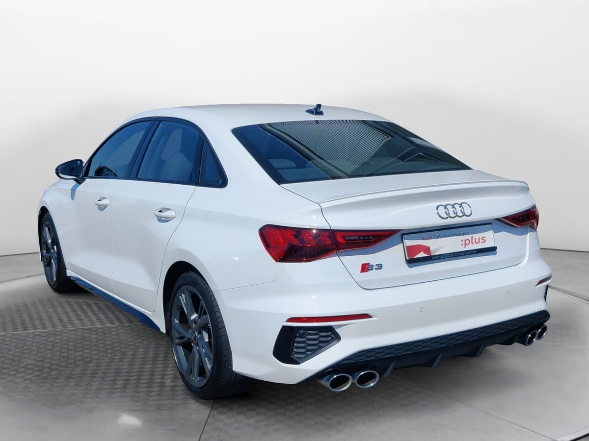 Audi S3 Limousine 2.0 TFSI q. S-Tronic , Optik schwar foto 6