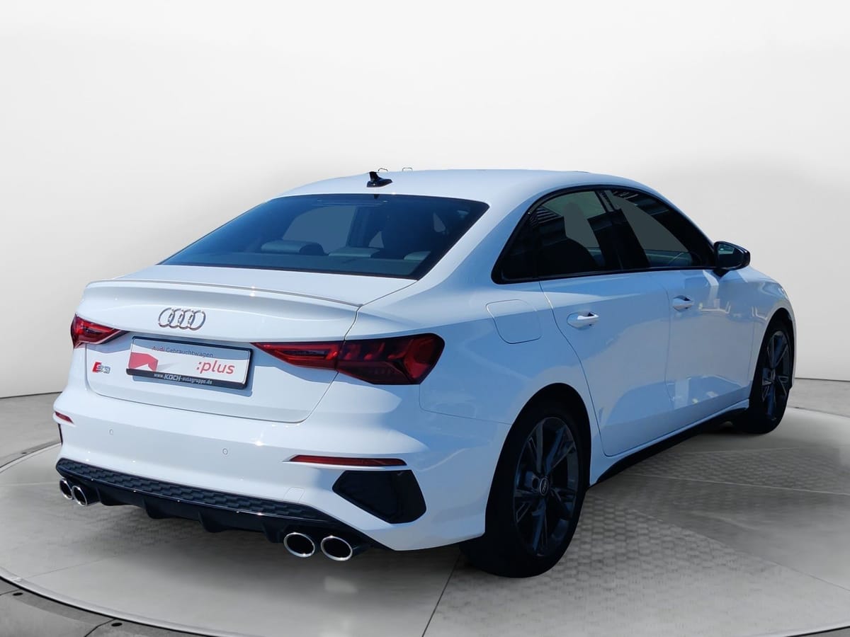 Audi S3 Limousine 2.0 TFSI q. S-Tronic , Optik schwar foto 8