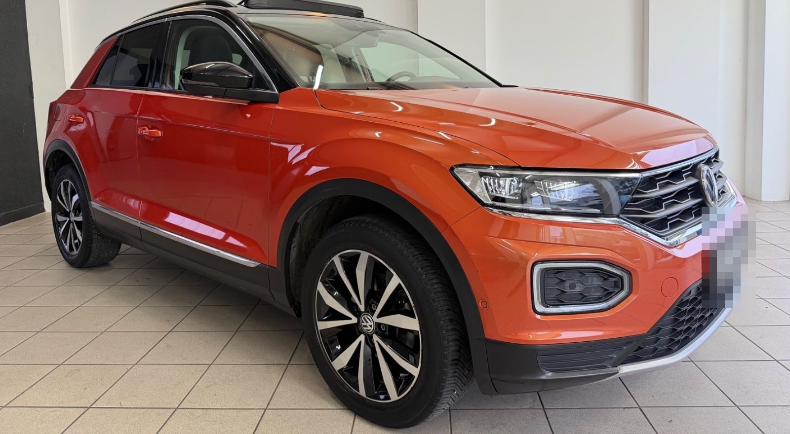Volkswagen T-Roc 1.5 TSI DSG Style 4Motion Pano LED Navi foto 7