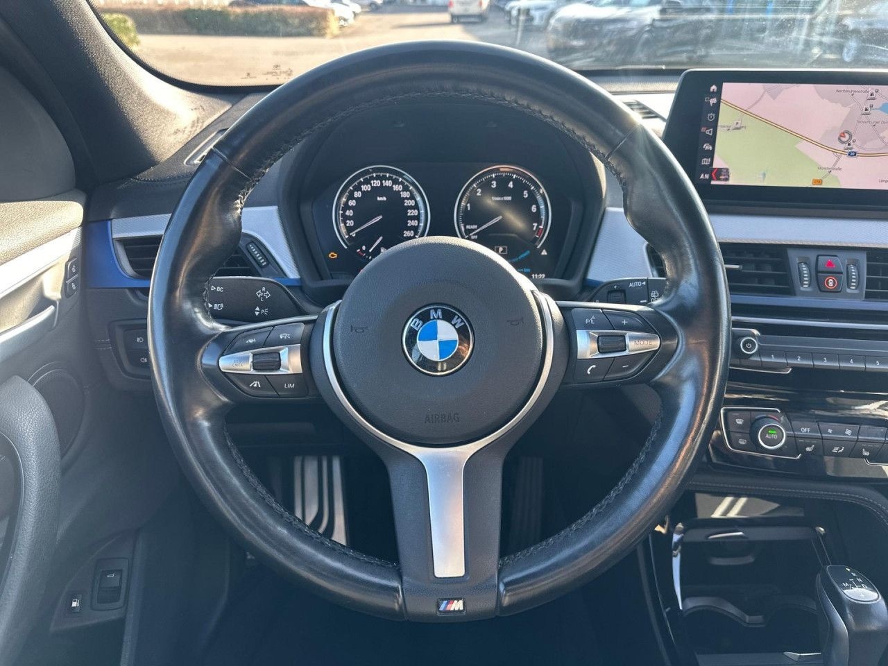 BMW X1 xDrive25e M Sport AdapLED,ACC,HUD,AHK,DA+,RFK foto 14