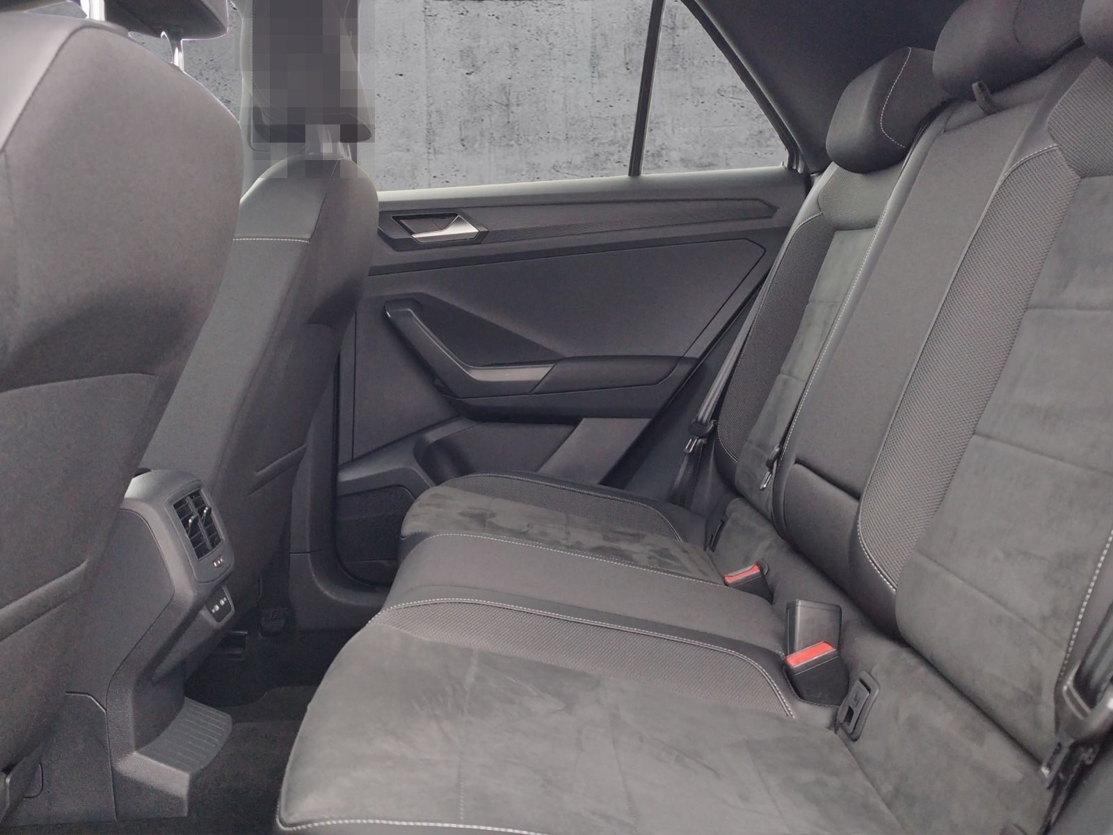 Volkswagen T-Roc 1.0 TSI R-LINE/LED+/ERGOACTIVE/RFK/NAV foto 11