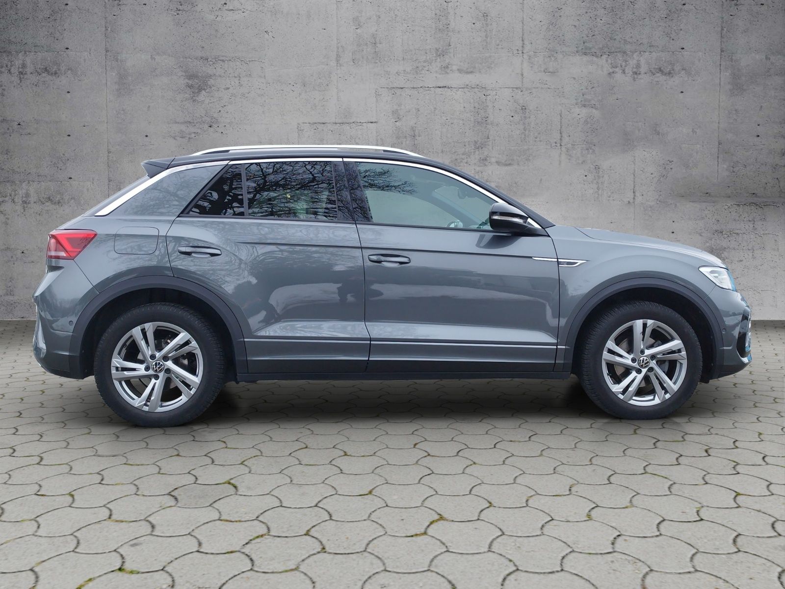 Volkswagen T-Roc 1.0 TSI R-LINE/LED+/ERGOACTIVE/RFK/NAV foto 4
