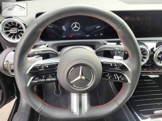 Mercedes-Benz A 200 AMG Line advanced Pano+Kamera+Distronic foto 12