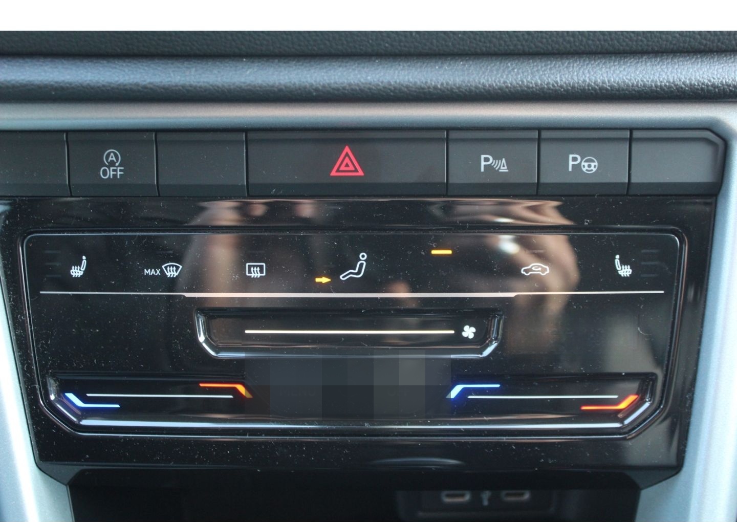Volkswagen T-Roc 1.0 TSI Goal NAVI LED ACC SHZ GRA DAB FULL foto 16