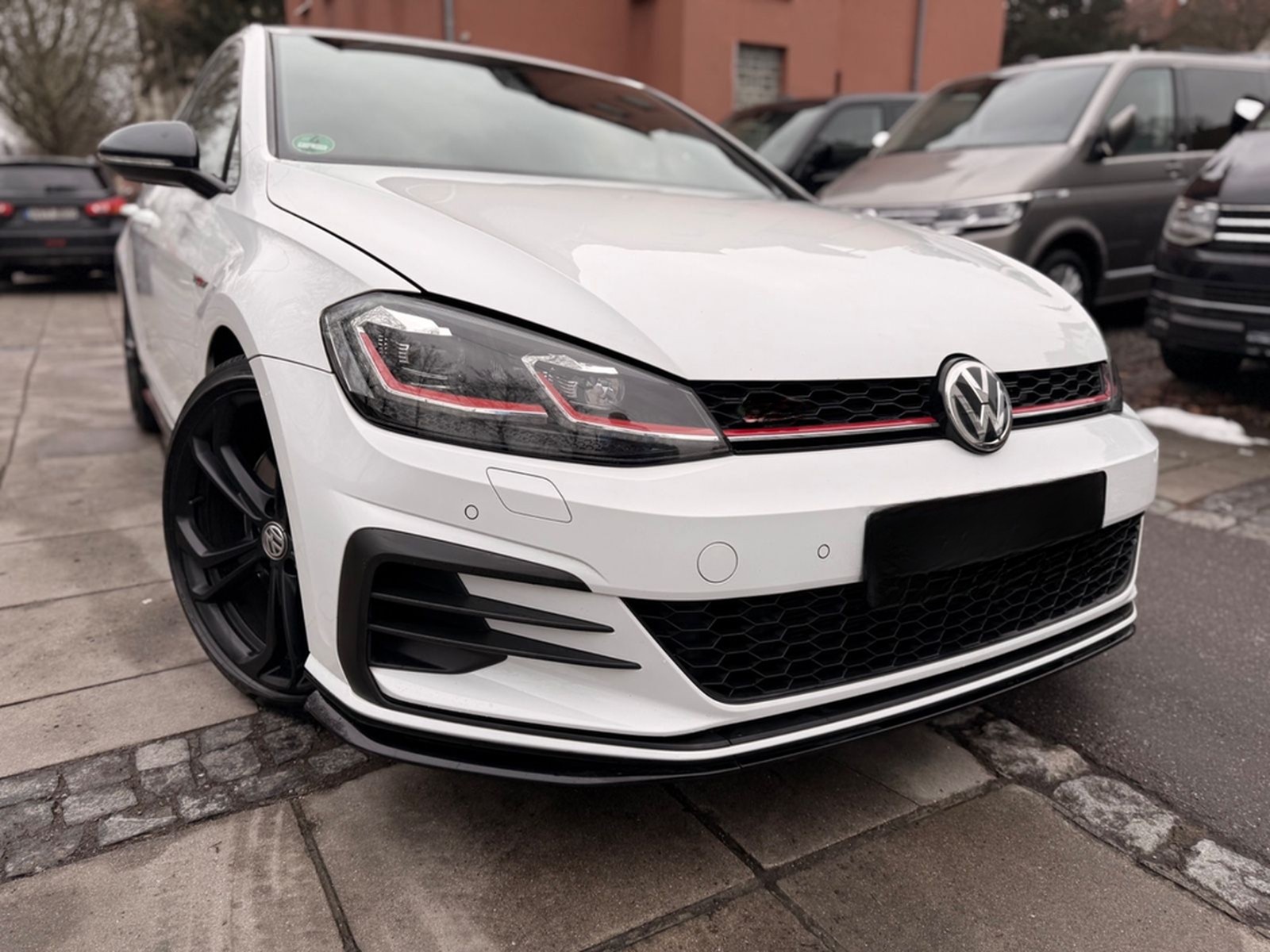 Volkswagen Golf VII Lim. GTI TCR/LEDER/ACC/NAVI/DYNAUDIO foto 3