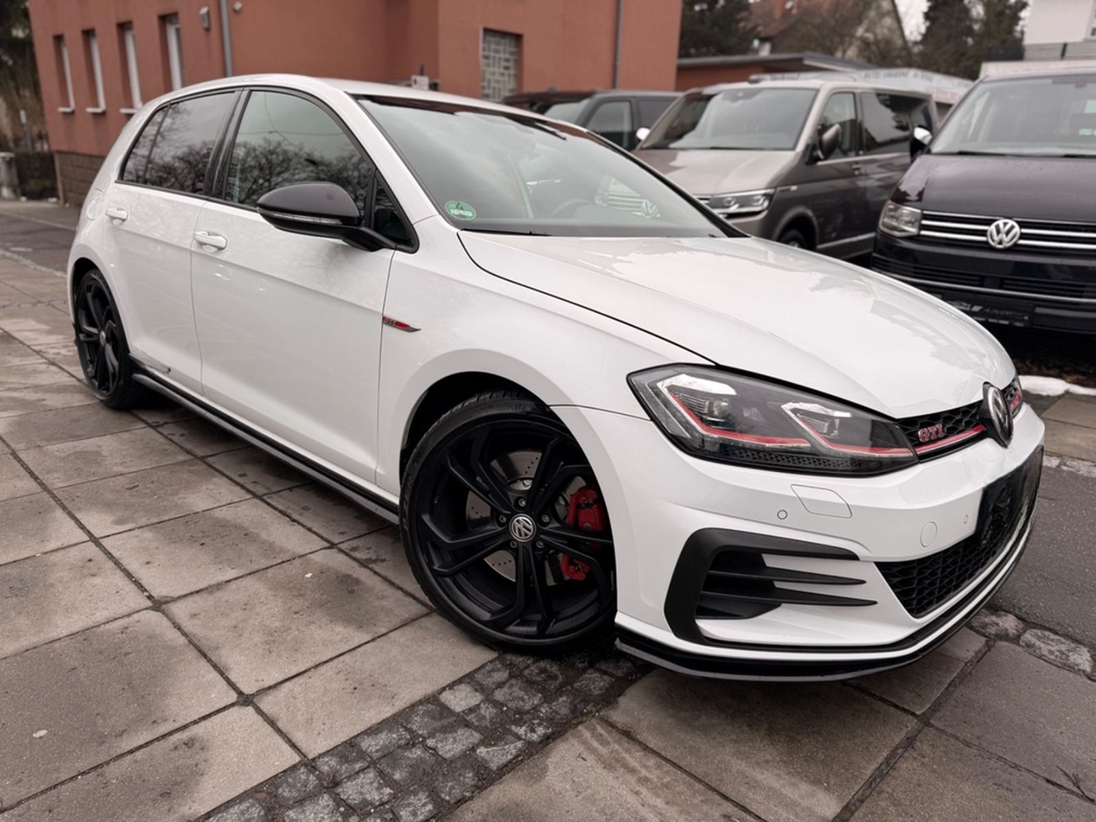 Volkswagen Golf VII Lim. GTI TCR/LEDER/ACC/NAVI/DYNAUDIO foto 4