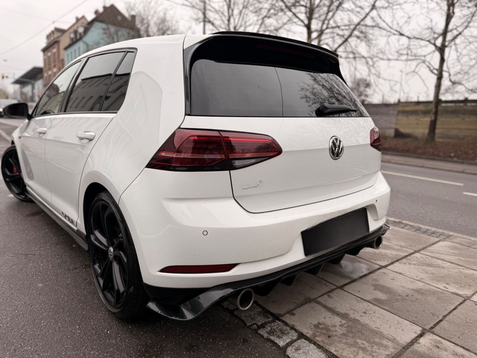 Volkswagen Golf VII Lim. GTI TCR/LEDER/ACC/NAVI/DYNAUDIO foto 5