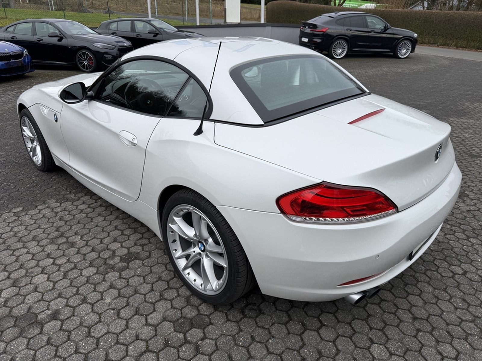 BMW Z4 sDrive20i Design Pure Balance Leder Xenon HiF foto 13