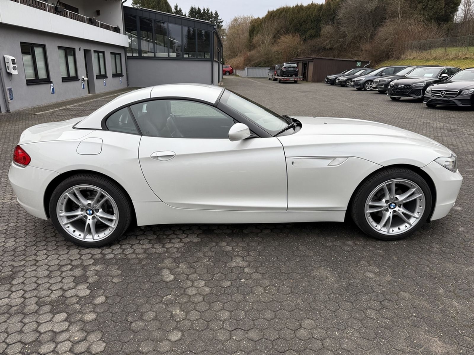 BMW Z4 sDrive20i Design Pure Balance Leder Xenon HiF foto 7