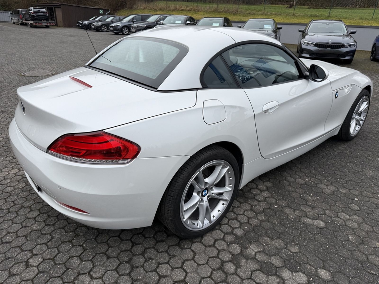 BMW Z4 sDrive20i Design Pure Balance Leder Xenon HiF foto 9