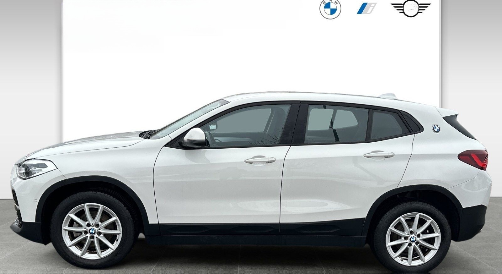 BMW X2 sDrive18d Advantage LED DAB PDC Shz foto 3