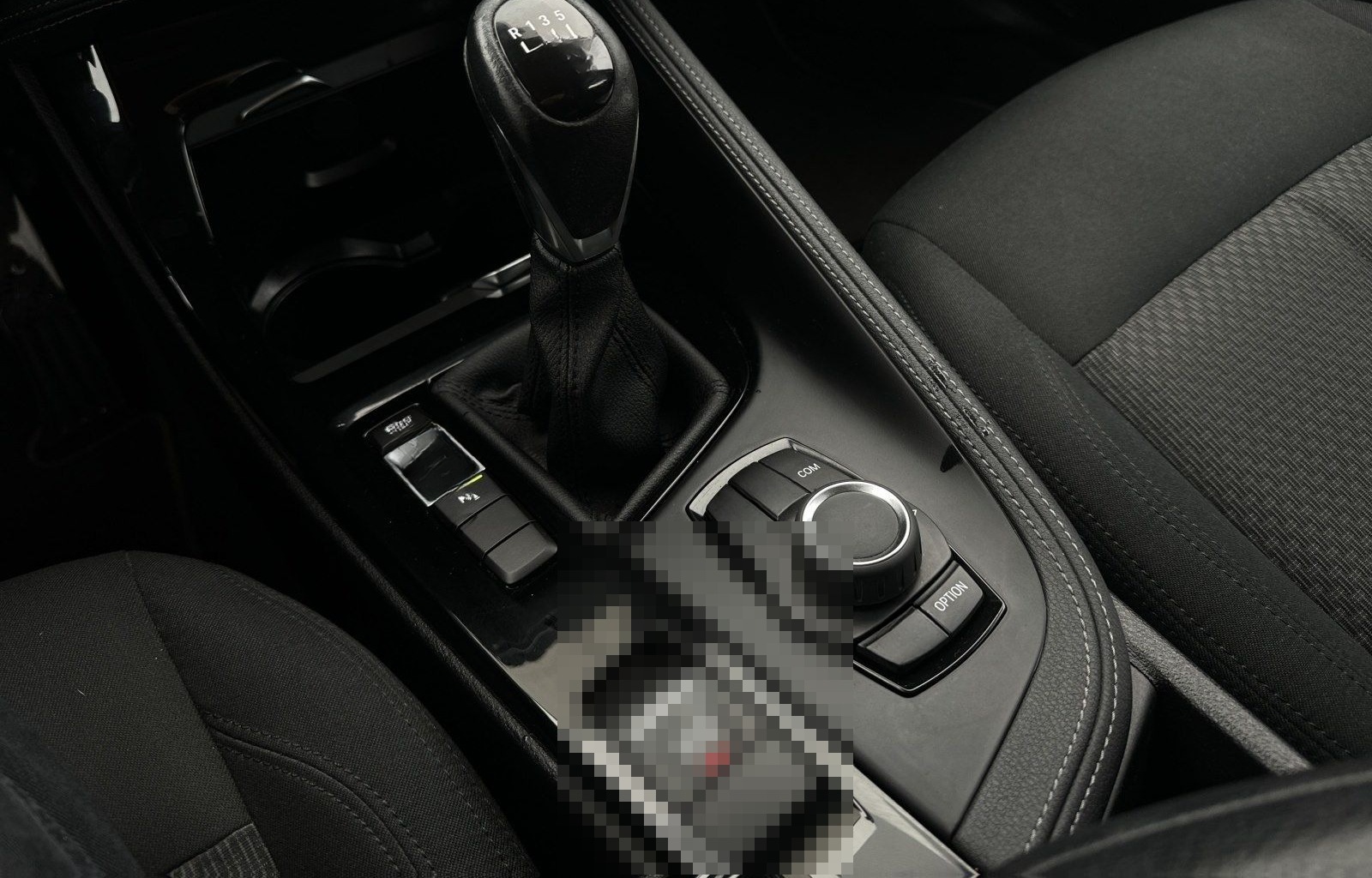 BMW X2 sDrive18d Advantage LED DAB PDC Shz foto 7