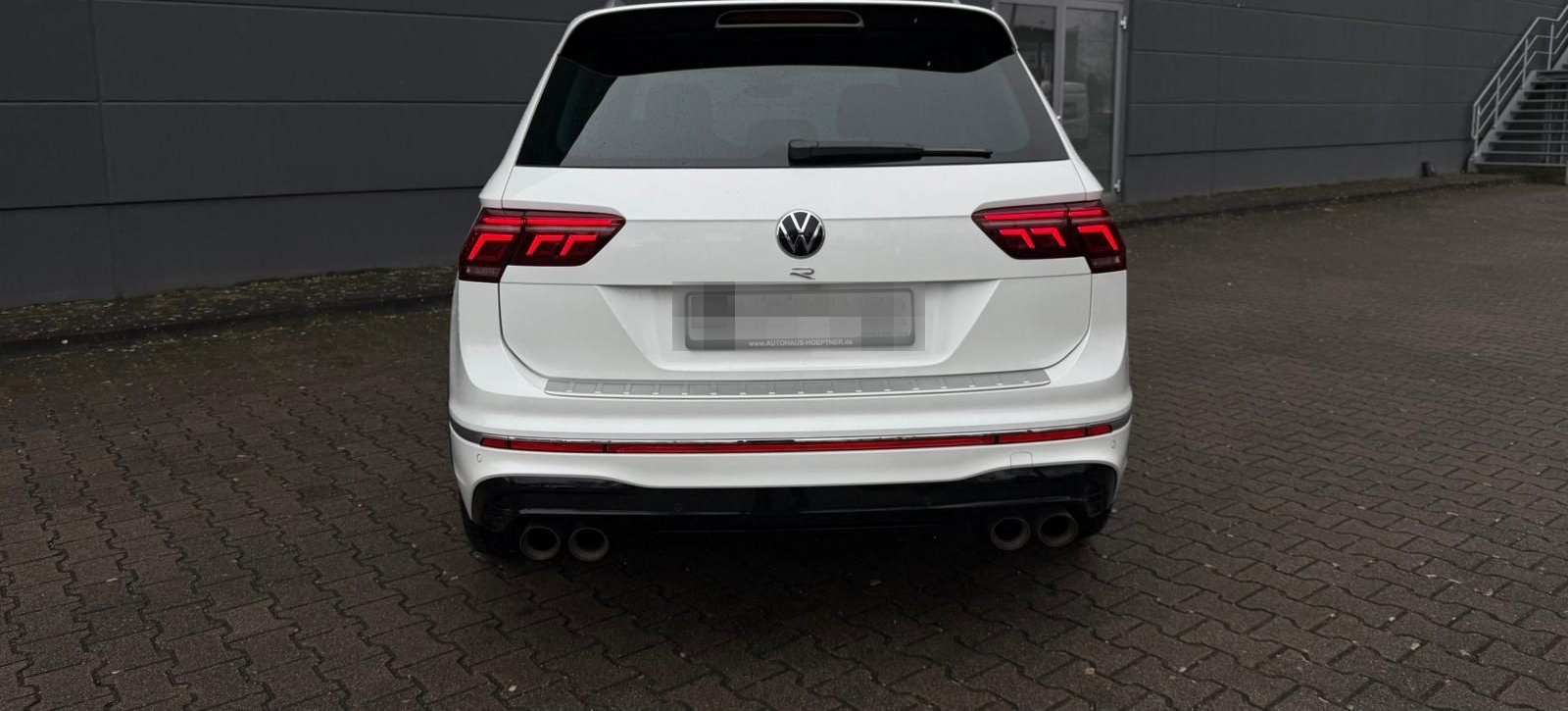 Volkswagen Tiguan R 4Motion*AHK-PANO-H&K-AKRAPOVIC-21 ZOLL* foto 13