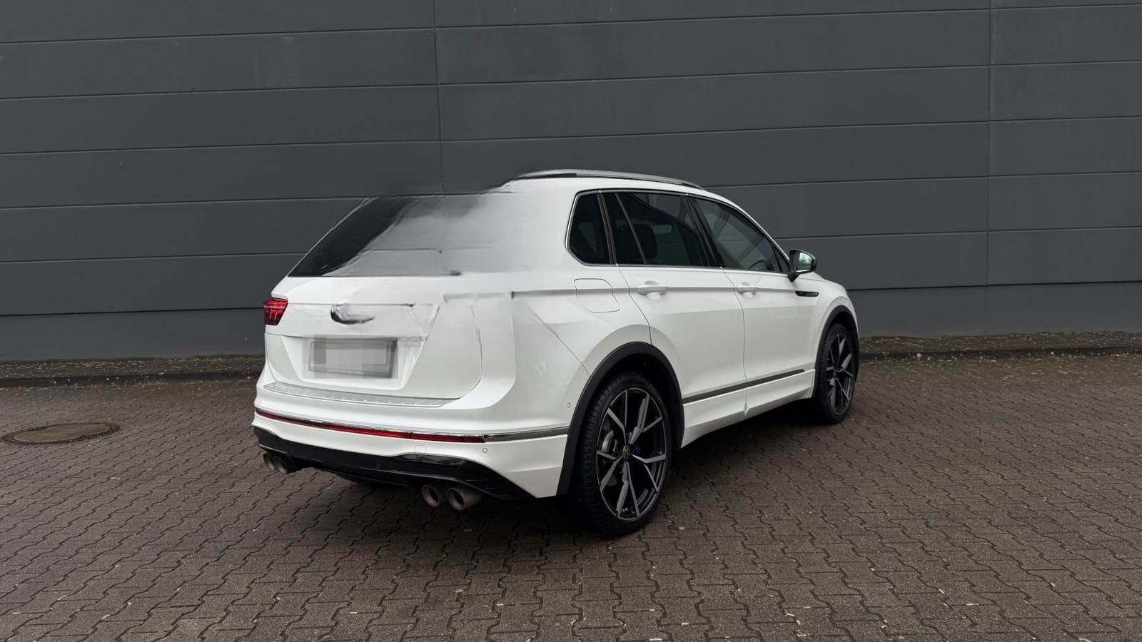 Volkswagen Tiguan R 4Motion*AHK-PANO-H&K-AKRAPOVIC-21 ZOLL* foto 9