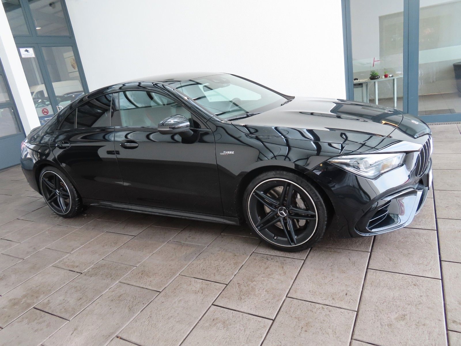 Mercedes-Benz CLA 45 AMG 4Matic+ Coupe Night Paket foto 3