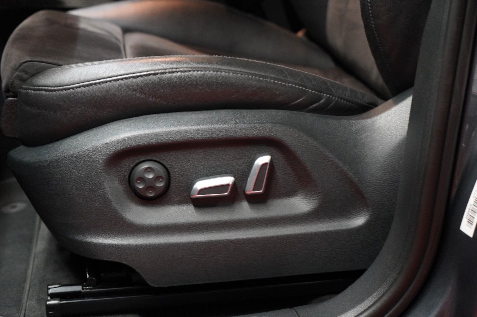 Audi SQ5 3.0 TFSI Quattro 354 PS Keyless-Go*B&O*Pano* foto 16