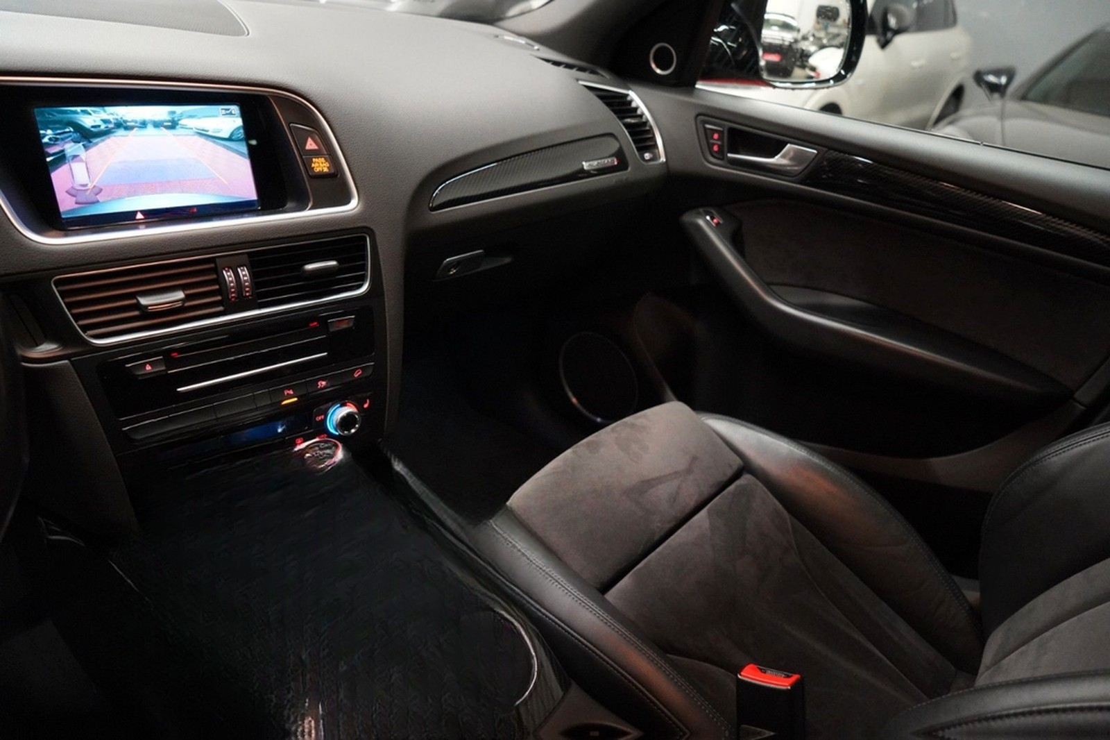 Audi SQ5 3.0 TFSI Quattro 354 PS Keyless-Go*B&O*Pano* foto 32