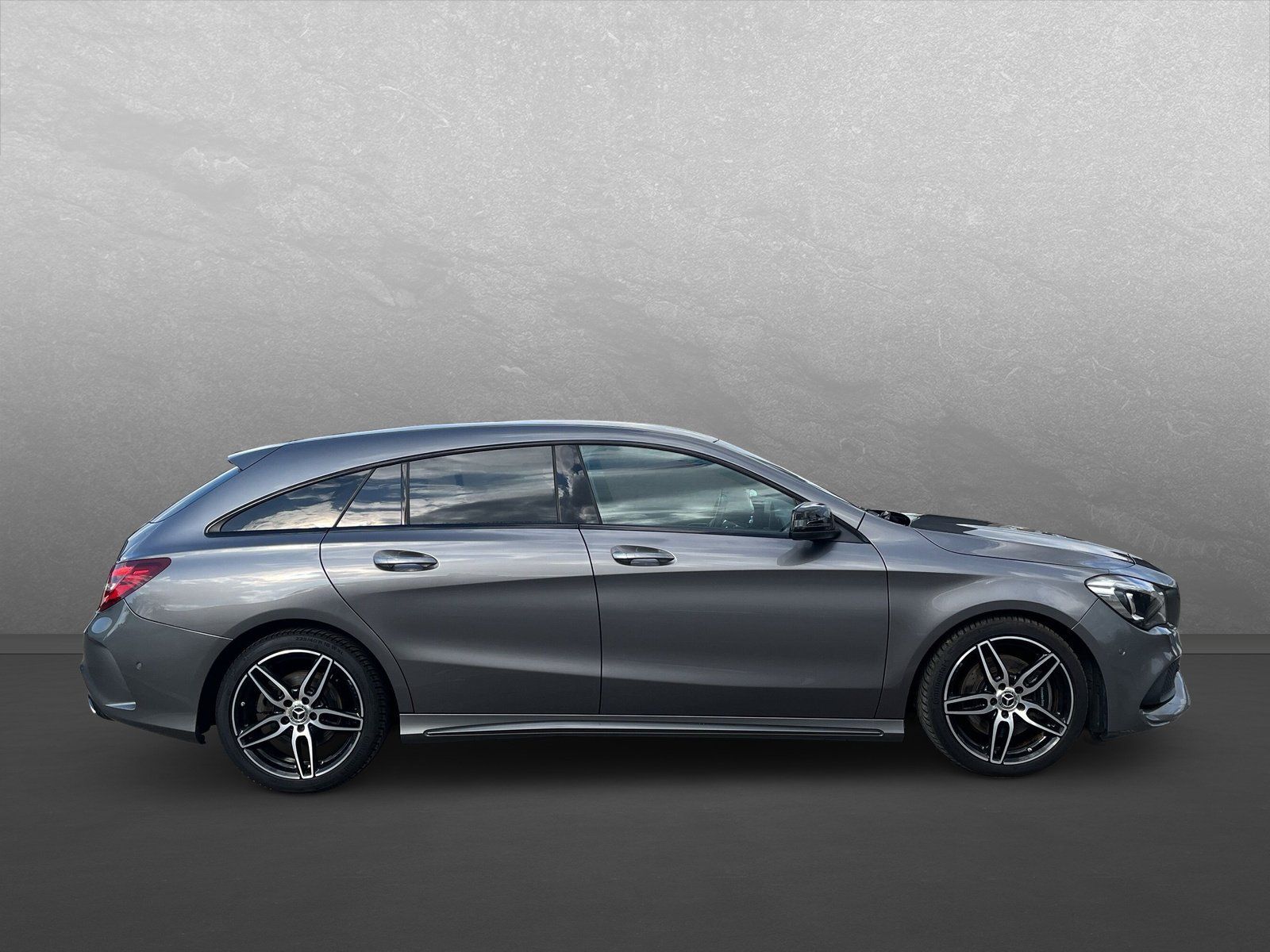 Mercedes-Benz CLA 220 d 4M AMG +Leder+Navi+LED+Kamera+KeyLess+ foto 6